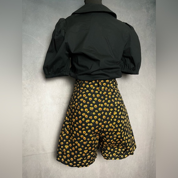 WeWoreWhat black and sunflower print romper size xs - Picture 5 of 6